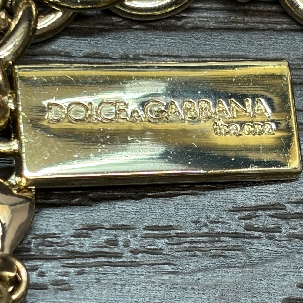 Dolce & Gabbana Desire Charm Bracelet Gold Tone Black Pearl D&G - Picture 3 of 3